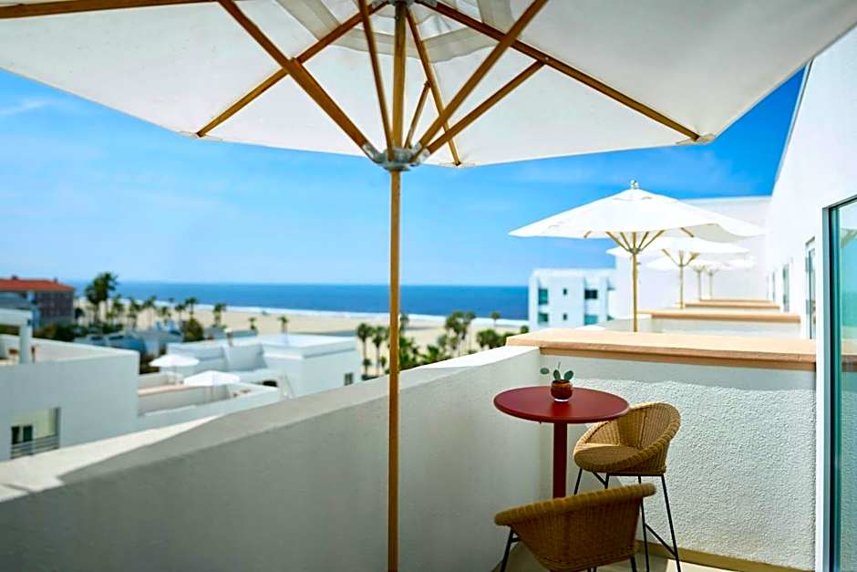 Sandbourne Santa Monica, Autograph Collection