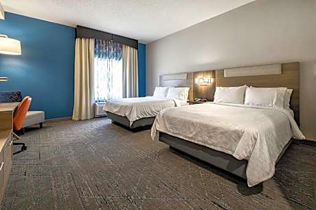 Standard Room with Two Queen Beds