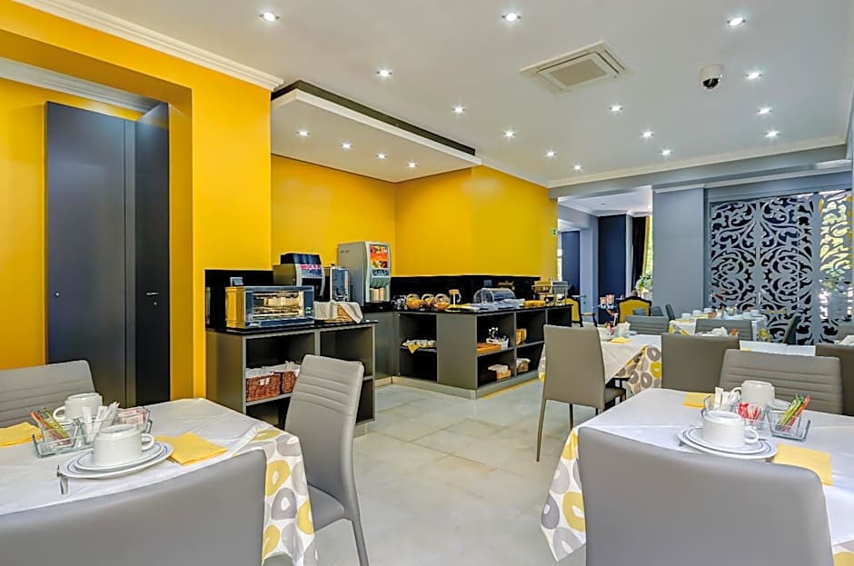 Avenida Park Residence