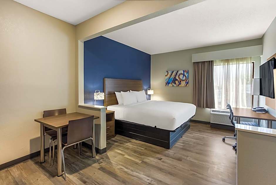 MainStay Suites Bourbonnais - Kankakee