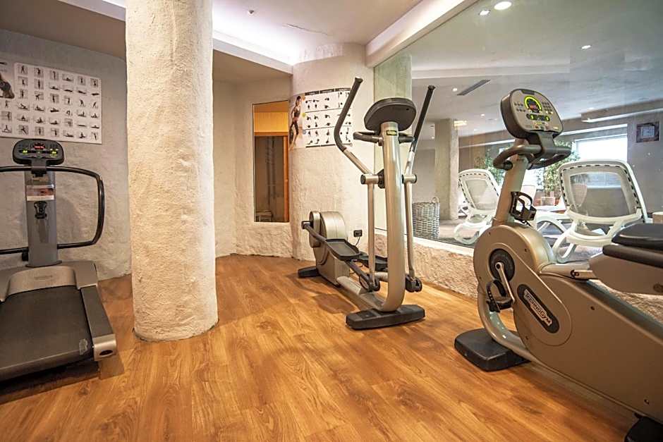 Adler Family & Wellness Clubresidence