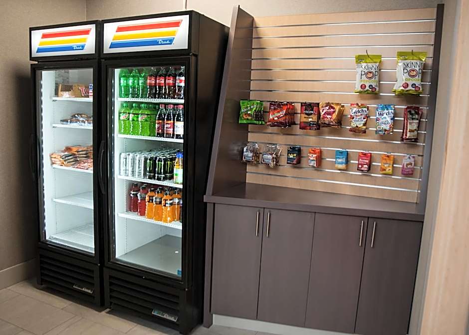 Holiday Inn Express Hotel & Suites Norfolk By IHG