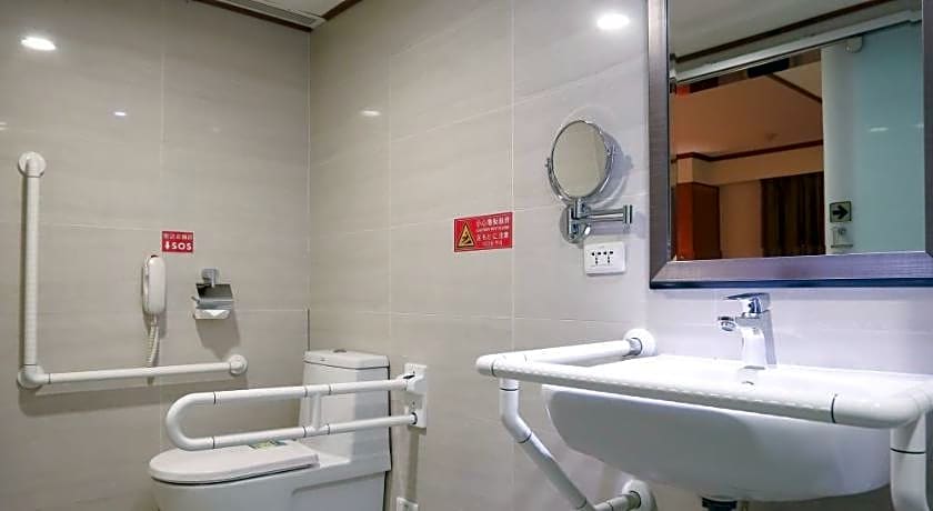Hub Hotel Kaohsiung Cisian Branch
