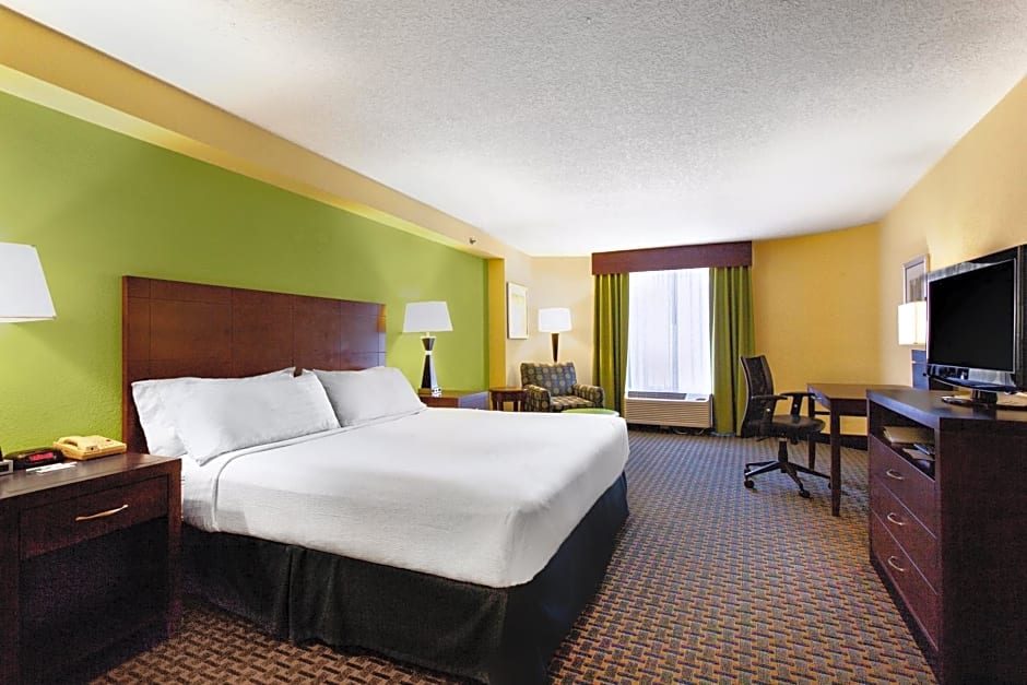Holiday Inn Hotel & Suites Daytona Beach On The Ocean, an IHG Hotel