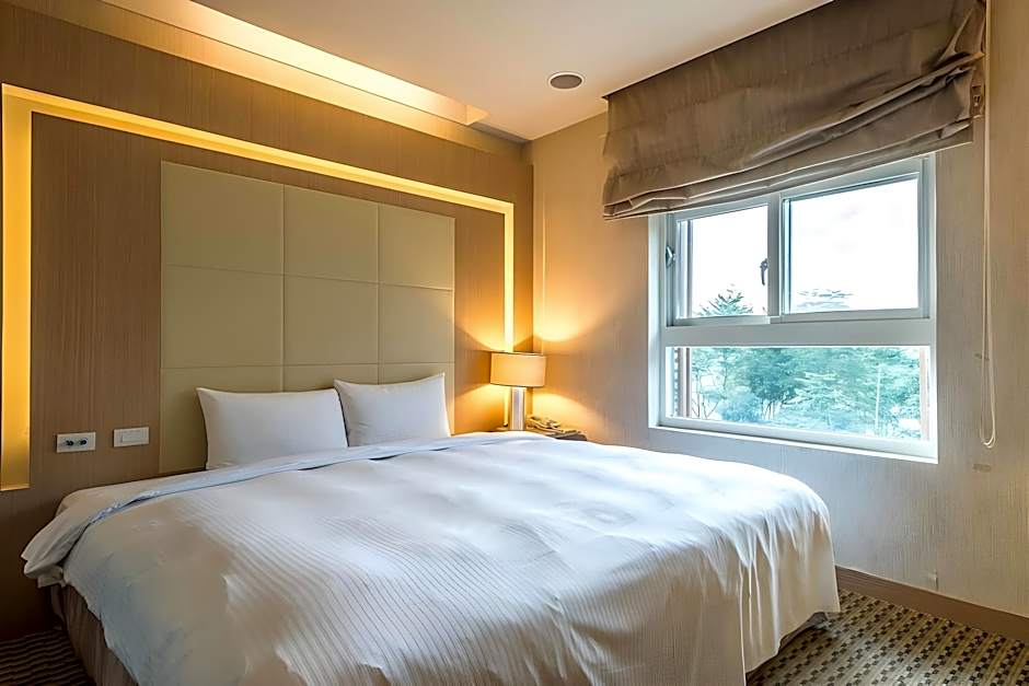 New California Hotel