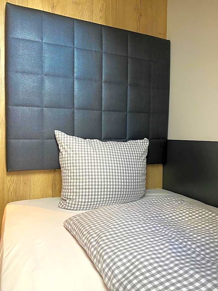 Munich Deluxe Hotel