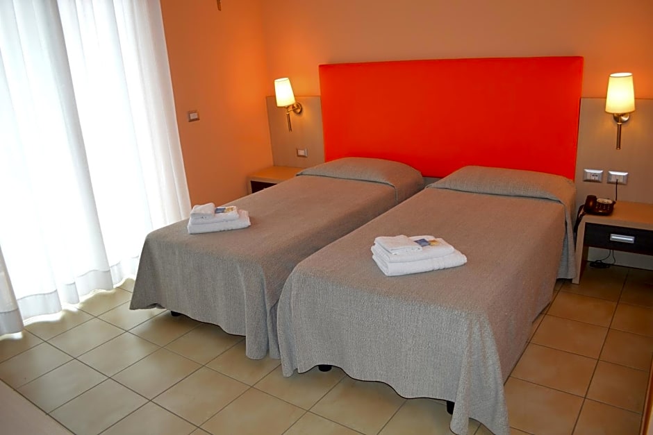La Lanterna Hotel