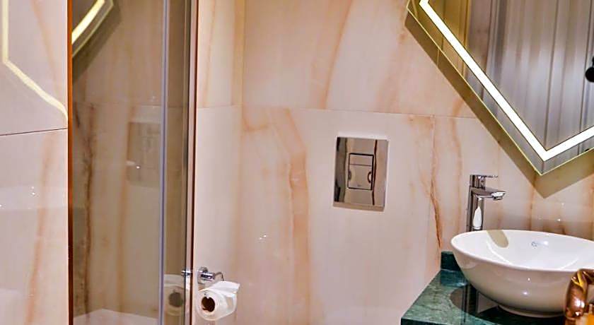 Danis Hotel Istanbul