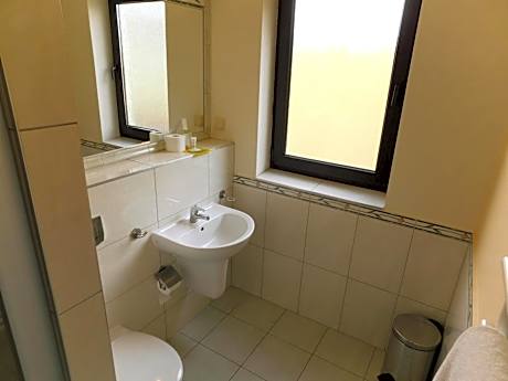 Single Room with Bathroom