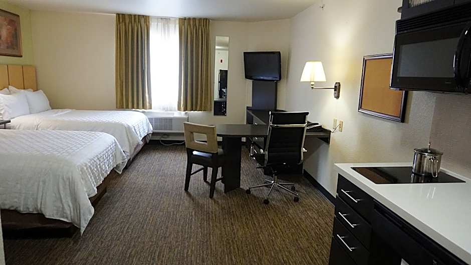 Candlewood Suites Tulsa