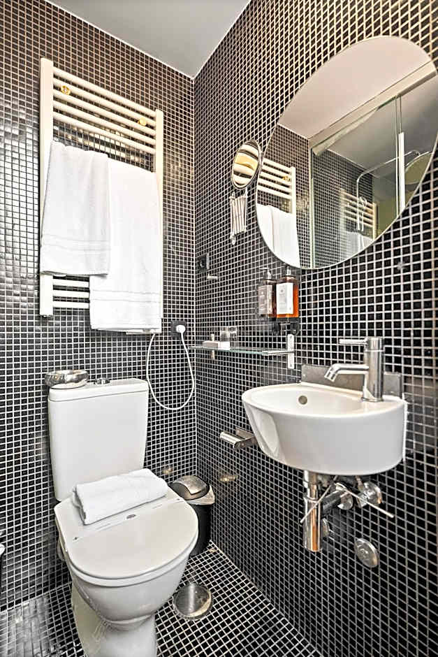 Casa dos Lóios by Shiadu