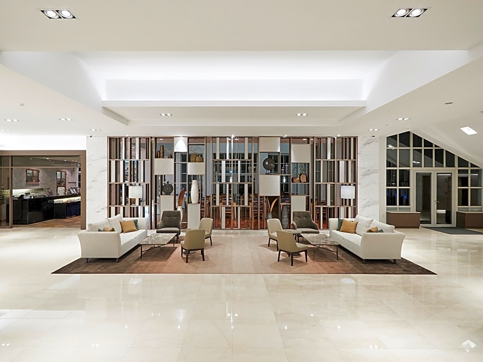 The Suites Hotel Jeju