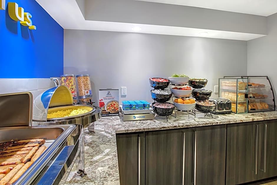 Days Inn by Wyndham Barrie