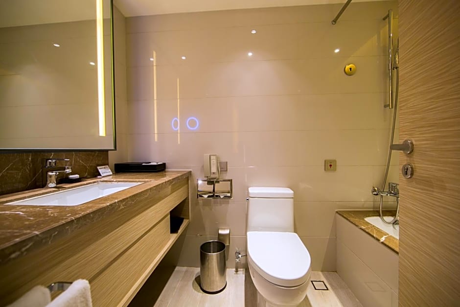 Photo 1 of 3 of Equatorial Twin Room