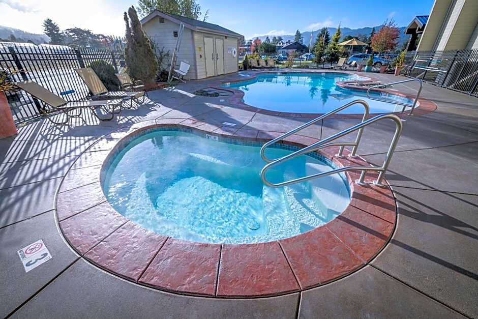Blue Lake Casino and Hotel