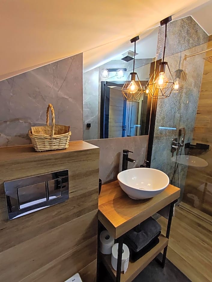 Apartament Olimpijska 54 z prywatnym jacuzzi na tarasie