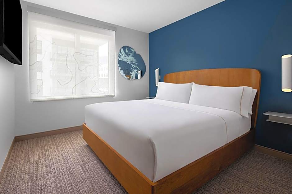 Element Tampa Midtown