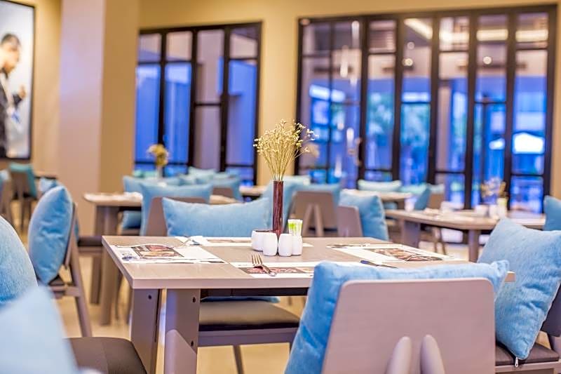 The Crystal Hotel Buriram