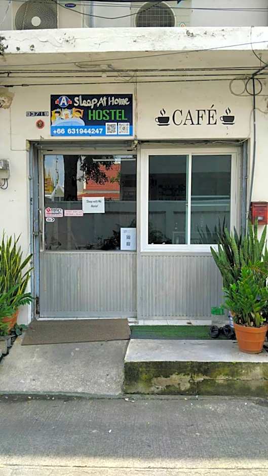 amazing khaosan hostel