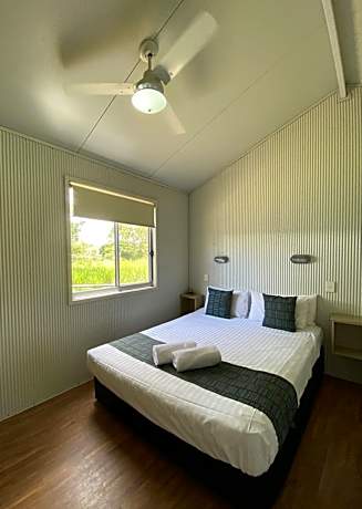 Parkside Family Villa