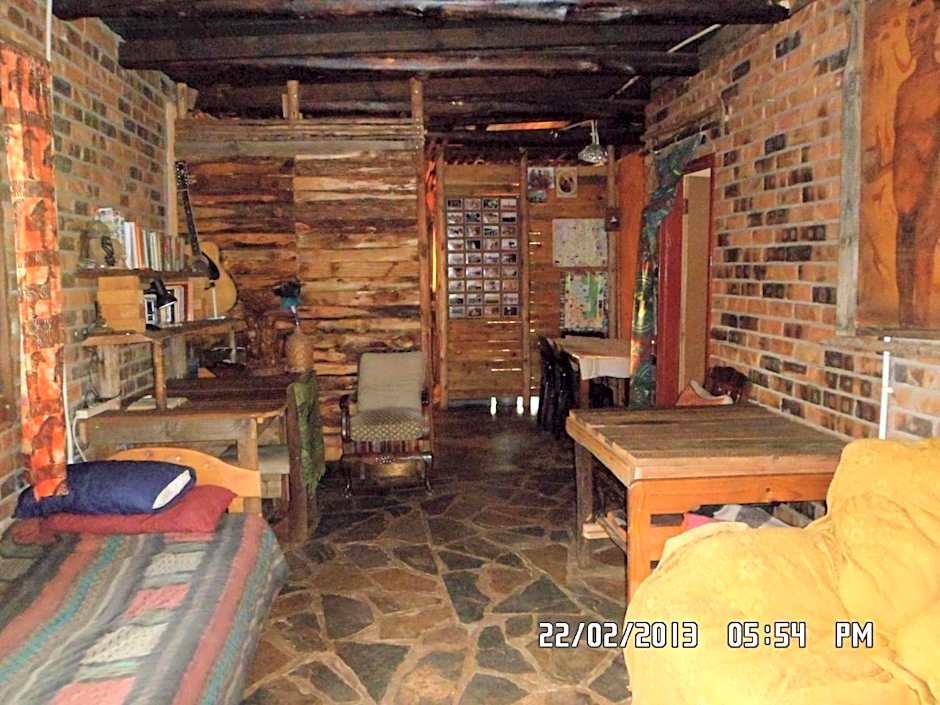 Joy River Backpackers