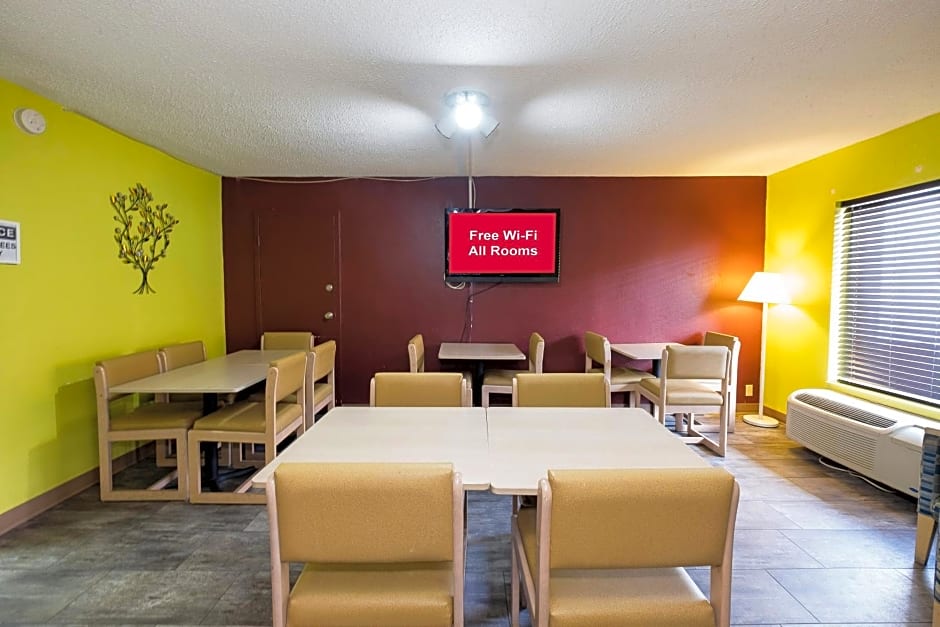 Red Roof Inn Walterboro