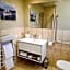 Blue Ridge Studios and Bed & Breakfast