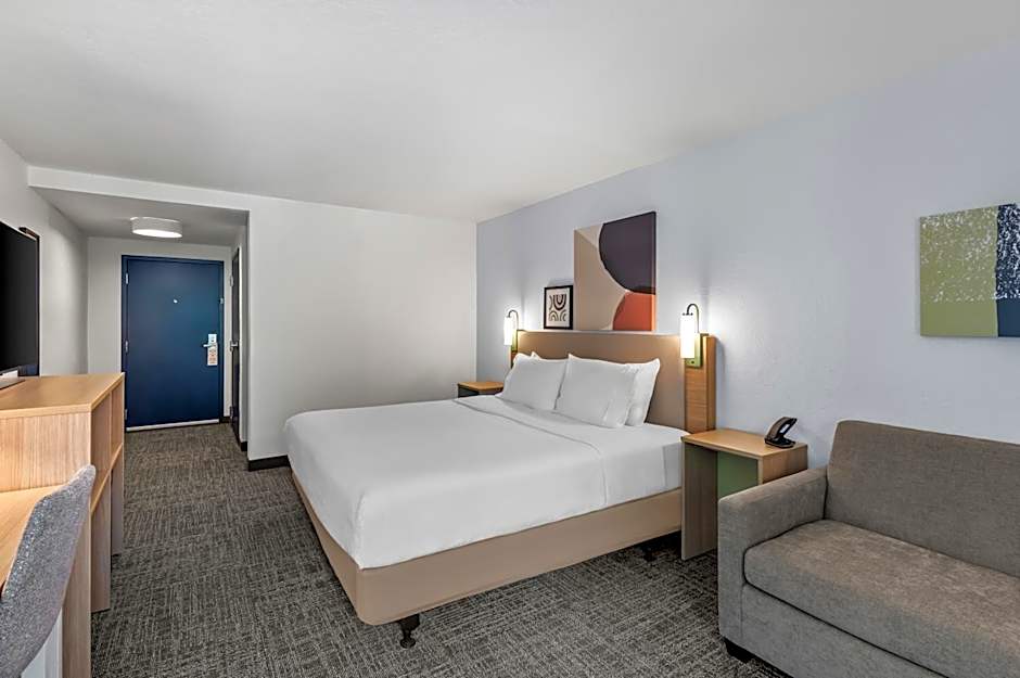 Spark by Hilton Alpharetta Roswell