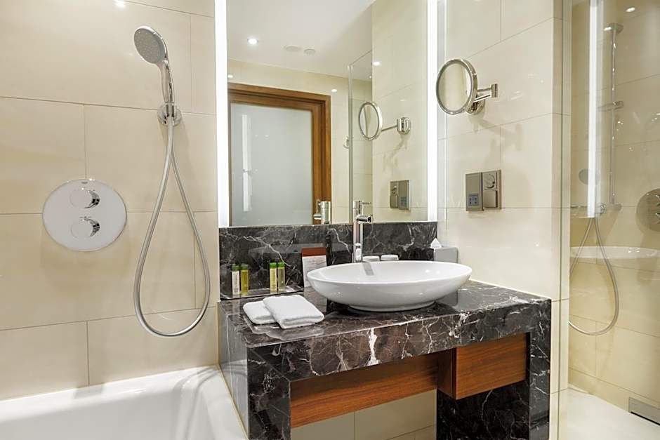 DoubleTree By Hilton Hotel & Conference Centre Warsaw