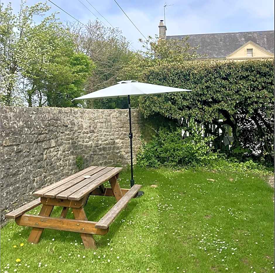 Les chambres d'Omaha Beach Etablissement avec deux chambres d'hôtes, petit-déjeuner compris fait-maison et produits locaux