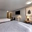 Days Inn by Wyndham Thunder Bay North