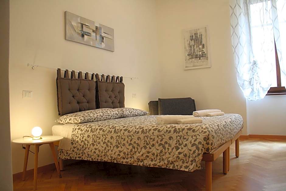 Casa Mia - NO Reception