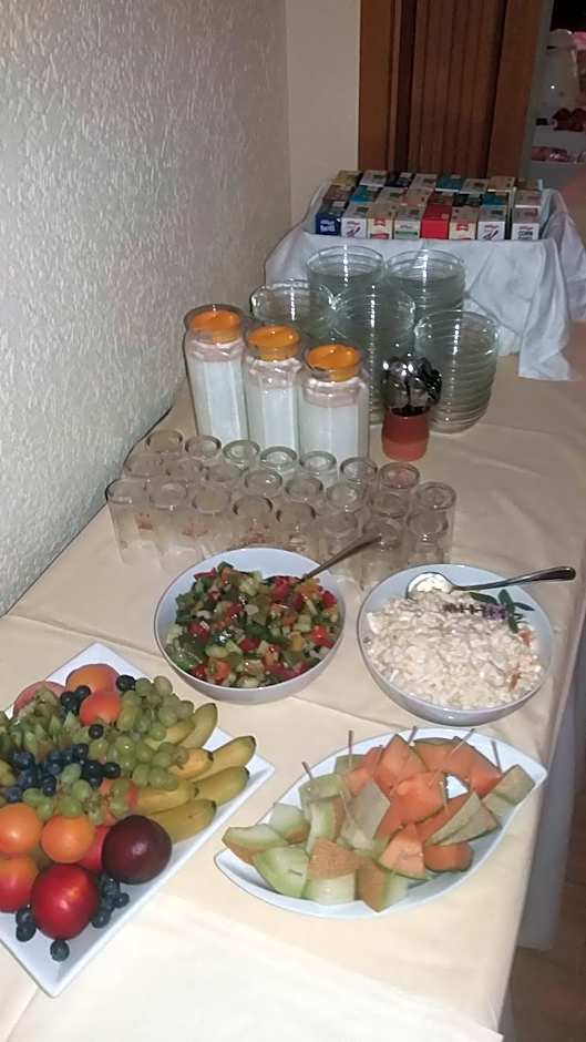 Altes Wirtshaus Fördergersdorf Bed & Breakfast