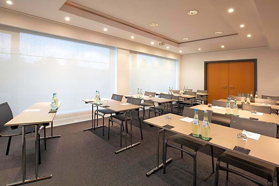 Holiday Inn Munich - Leuchtenbergring By IHG