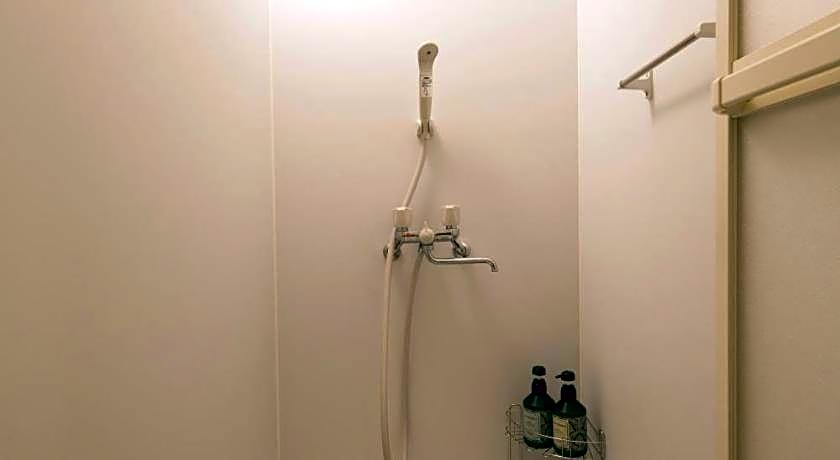 Otaru Tap Room & Hostel