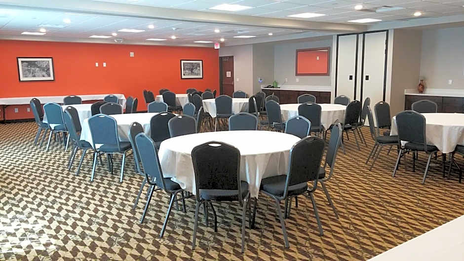 Holiday Inn Express & Suites Denver West - Golden By IHG