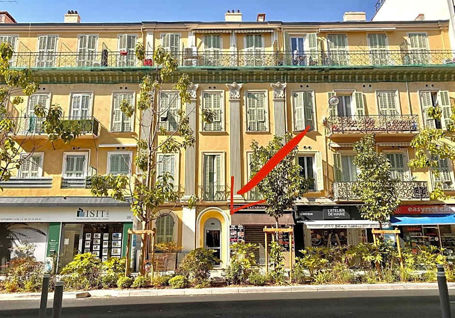 Petit cocon en duplex - Centre-ville & plage à 2 minutes