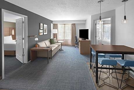 Two-Bedroom Suite