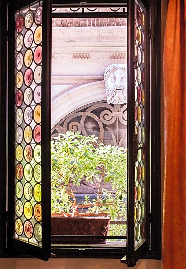 Novecento Boutique Hotel