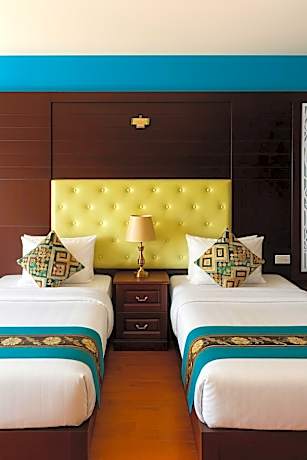 Twin Room with Mountain View