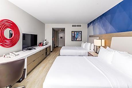 Queen Room with Two Queen Beds and Roll-In Shower - City View/Mobility and Hearing Accessible