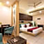 Hotel The Taj Vilas