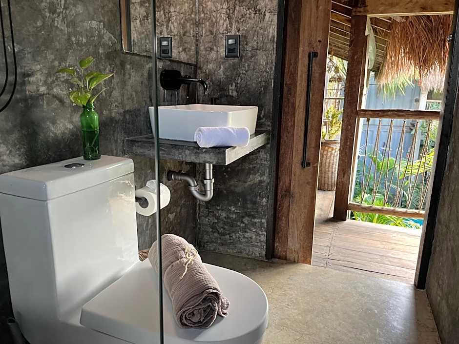 Meteora Stay & Coffeehouse Tulum
