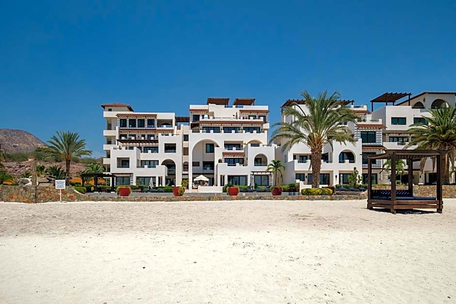 Playa de La Paz by Lumina