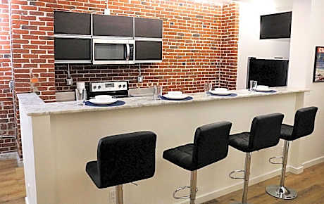 2 Queen Beds 1 Twin Bed 2-Bedroom Deluxe Broadway Suite Non-Smoking