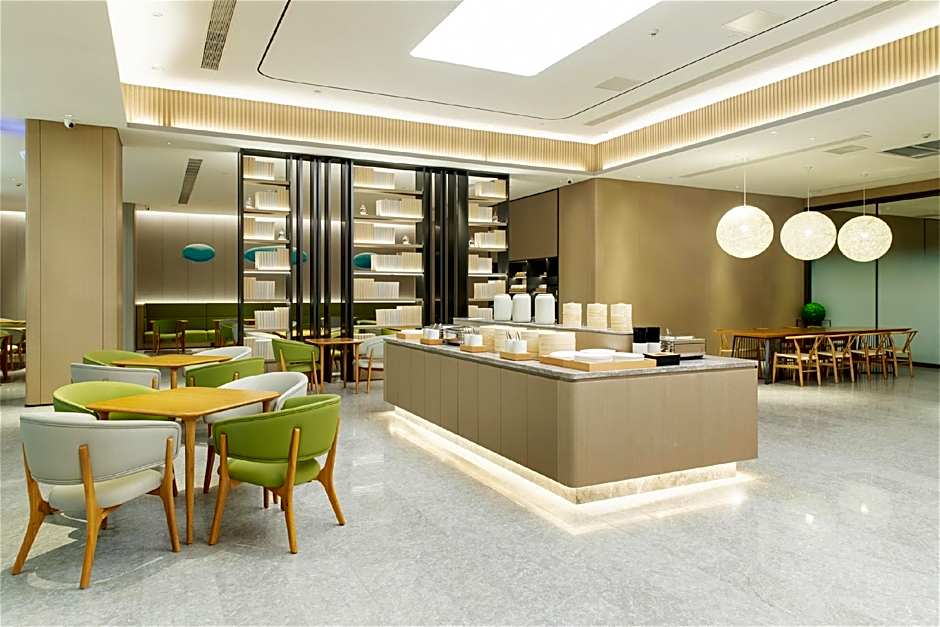 JI Hotel Yichang Railway East Station