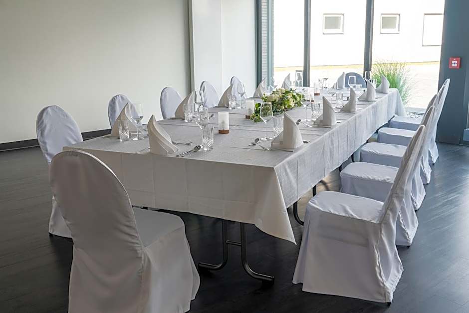 Hotel DEJANIL Hannover Burgdorf