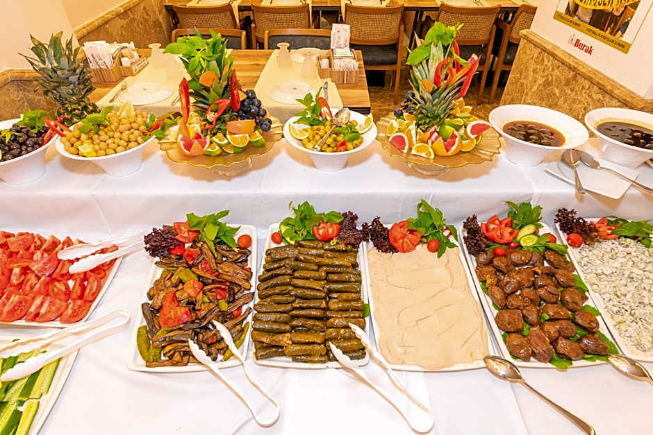 Almadina Hotel Istanbul                                                                    