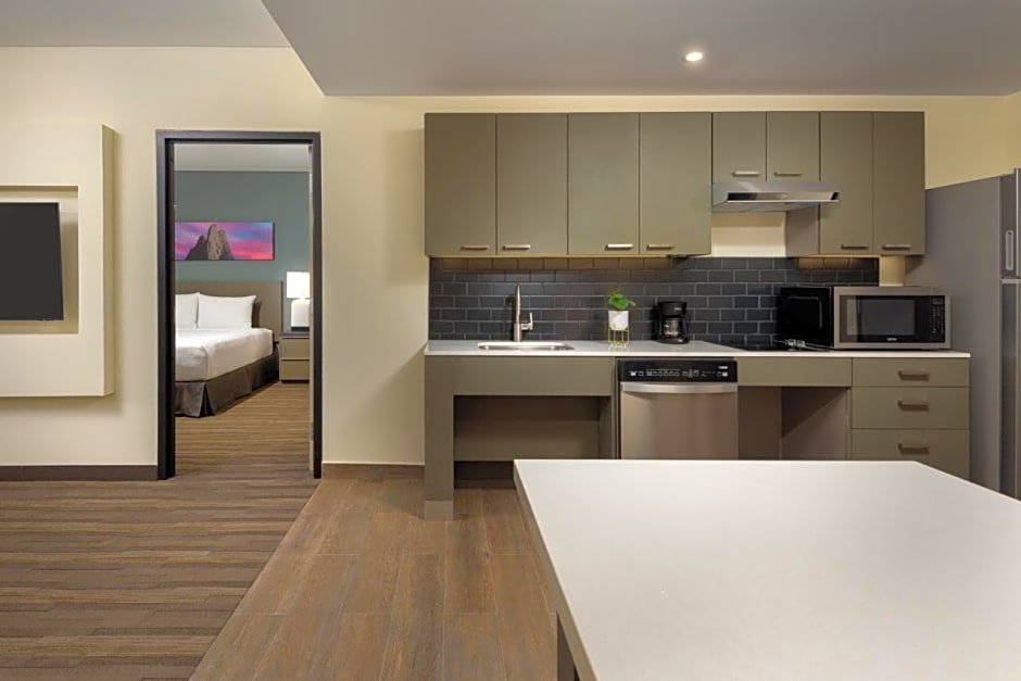 Hyatt House Monterrey Valle