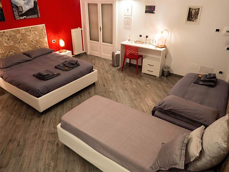 B&B Cosmoneapolitan